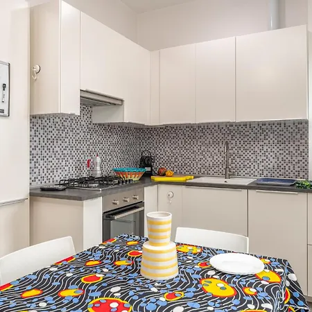 Brand New And Close To Downtown! Apartmán Milán